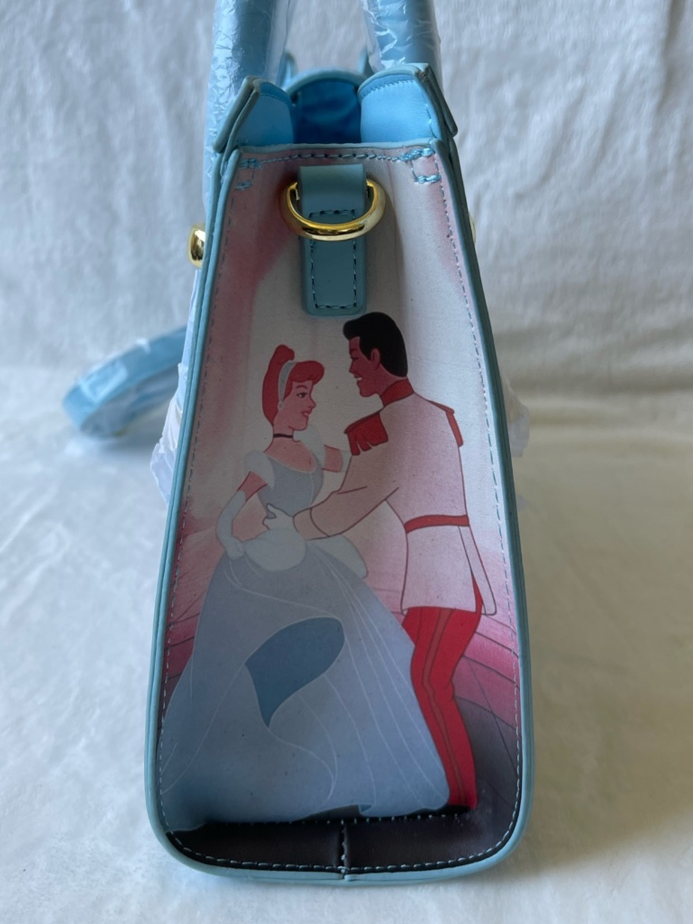 Loungefly Disney Princess Cinderella Princess Scenes Crossbody Bag New - Picture 14 of 14